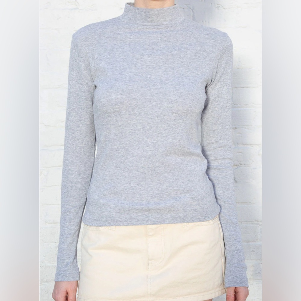 Brandy Melville grey turtle neck